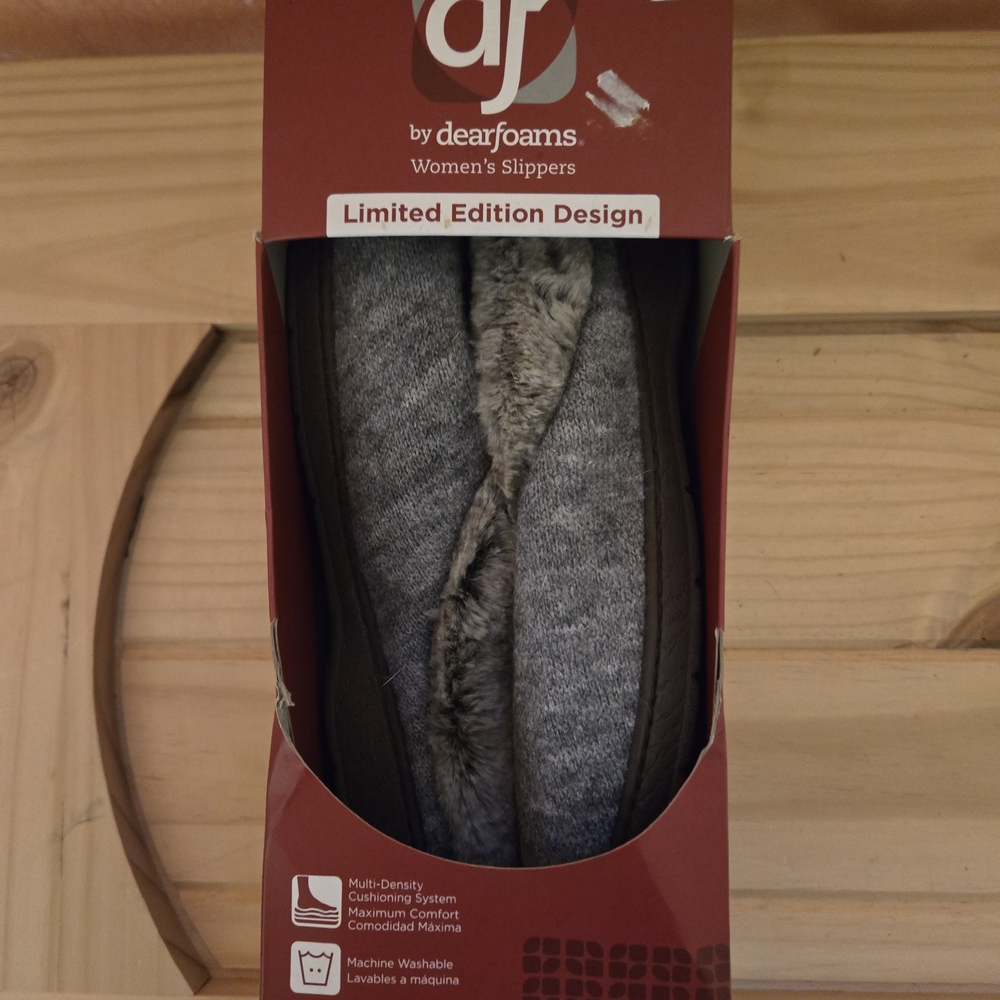 Dearfoams Women's Slippers in Grey Heather